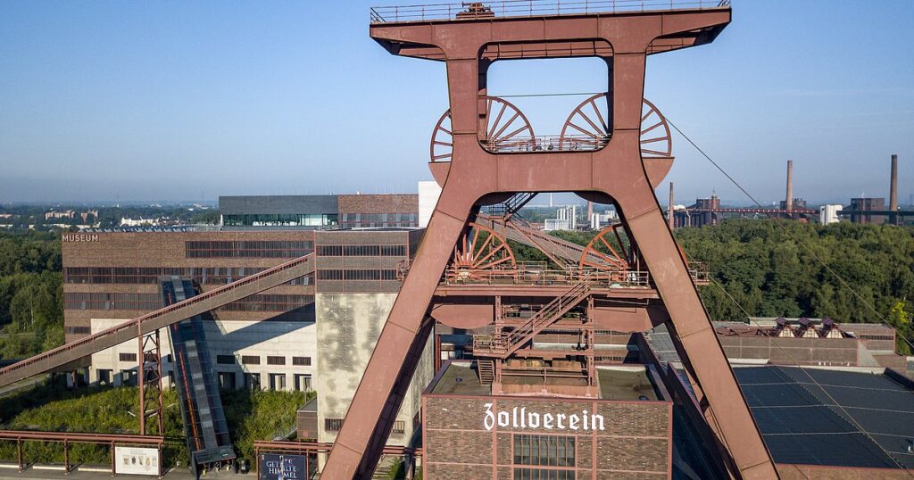 Zeche Zollverein In Essen: Die Bekannteste Zeche, Die Heute Ein UNESCO-Weltkulturerbe Ist